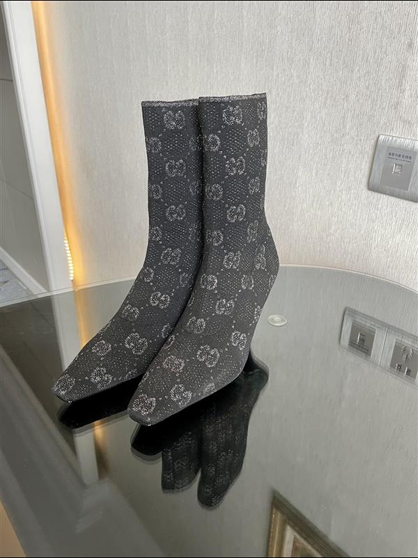 20243518929606 2802023